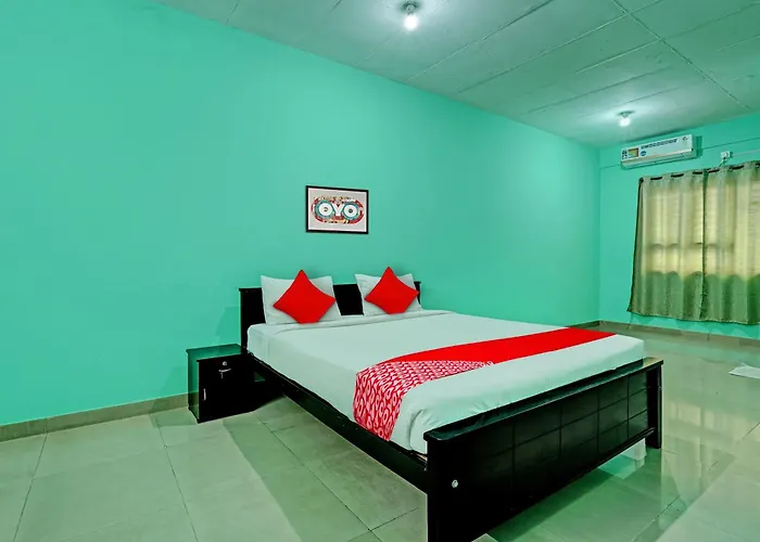 Collection O Druvi Corporate Hotel